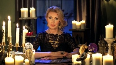 Гадалка, 476 серия. Красная соль