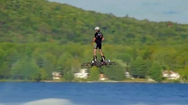 Рекордный полет на ховерборде | Х-версии. Другие новости