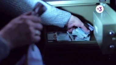 Слепая, 380 серия. Кусок пирога