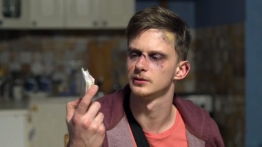 Слепая, 488 серия. Свои люди