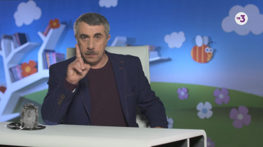 Спросите доктора Комаровского | Какое куриное мясо лучше — промышленного или домашнего производства?