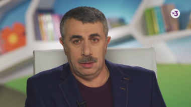 Спросите доктора Комаровского | Что делать, если ребенка покусали комары?