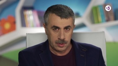 Спросите доктора Комаровского | Когда должен закрываться родничок?