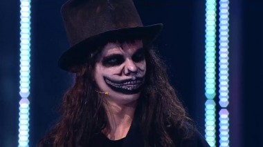 Всё, кроме обычного, 1 сезон, 15 выпуск